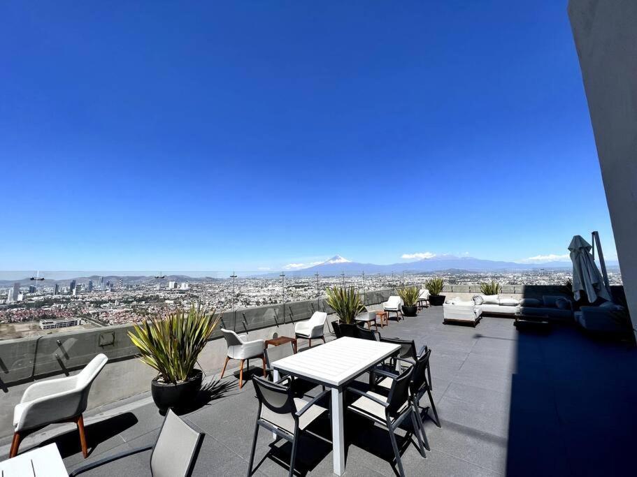 Luxury 3Br Apartment W Pool, Spa & Stunning Views ปวยบลา ภายนอก รูปภาพ